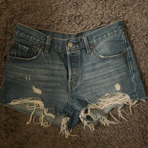Levi’s shorts